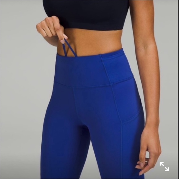 Lululemon Fast And Free Short 10" Size 6 Cerulean Blue - Picture 7 of 8